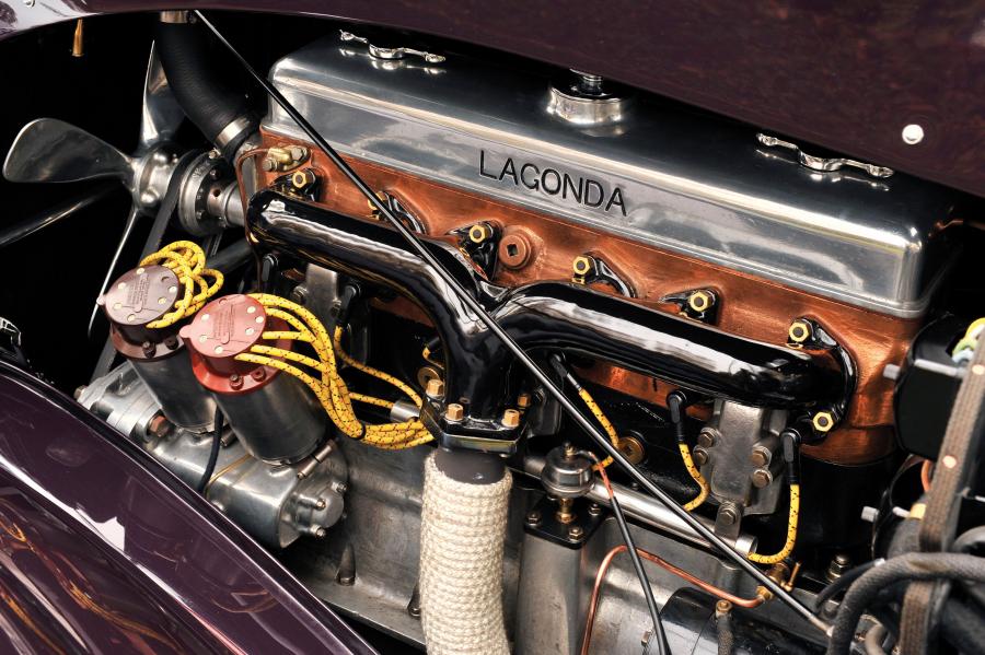 Моторный отсек Lagonda LG6 Rapide Tourer 1937 года  (фото 11 из 14)
